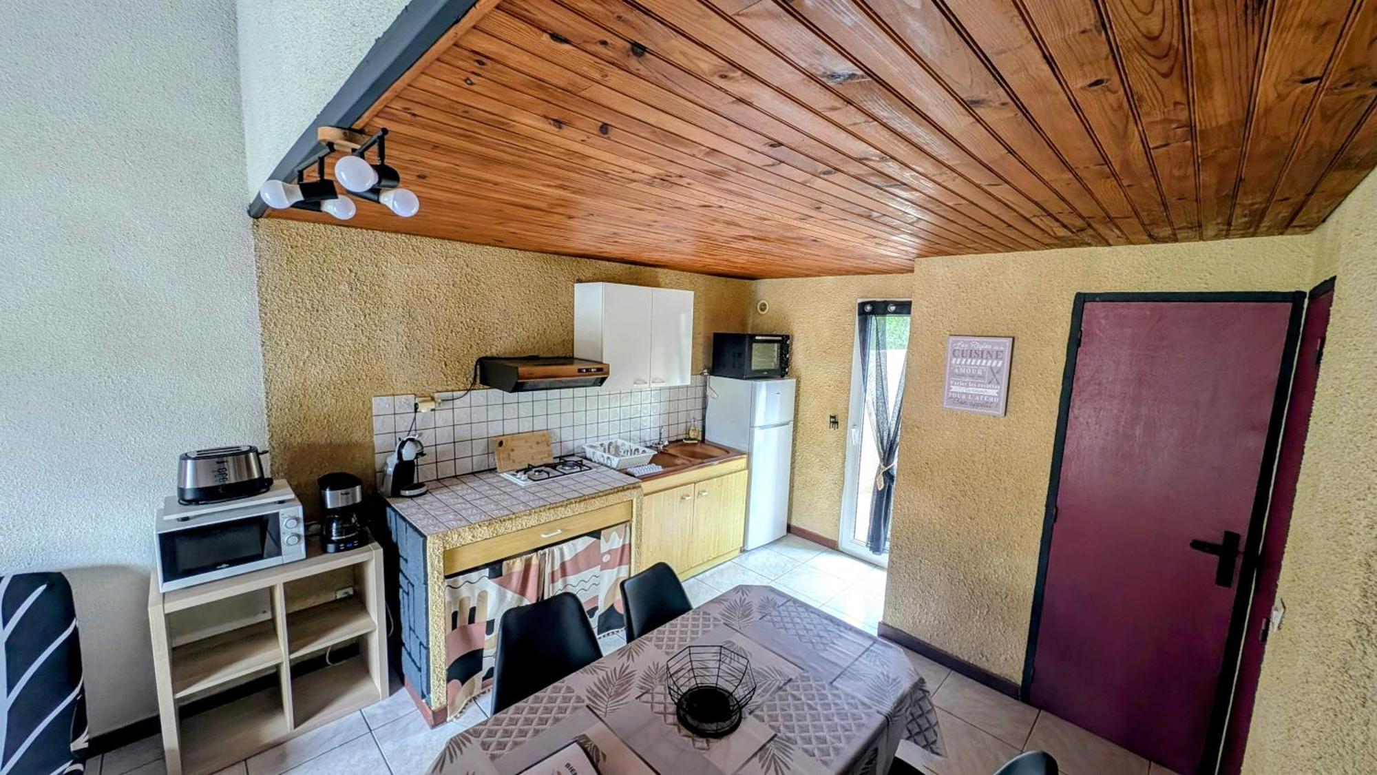 Gite La Capelle Roquefort Des Corbieres Sigean Narbonne Aude 部屋 写真